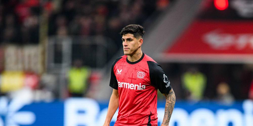 Bayer Leverkusen de Piero Hincapié ganó al Borussia Mönchengladbach y