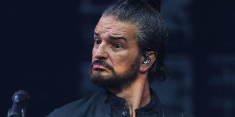 Mujer Qued En Topless En Concierto De Ricardo Arjona En Ecuador Al