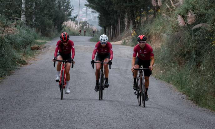 Día de la Mujer La historia del primer equipo femenino de ciclismo en