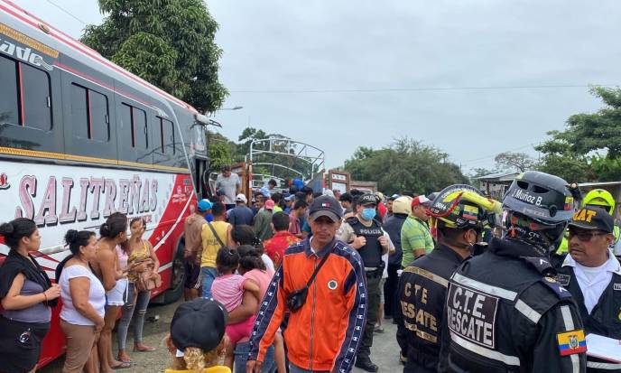 Seis heridos tras accidente en vía Daule Salitre en Guayas