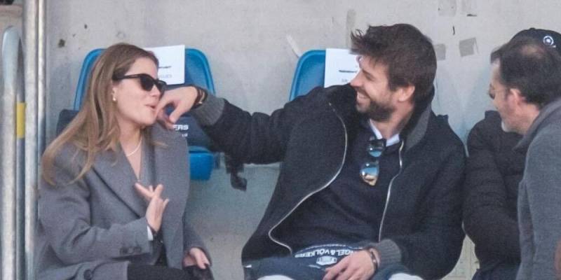 Clara Chía y Gerard Piqué reaparecen juntos al salir del juzgado en