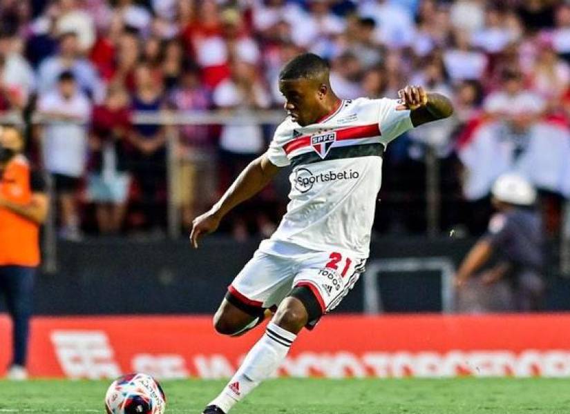 Jhegson Méndez negocia su salida del Sao Paulo.