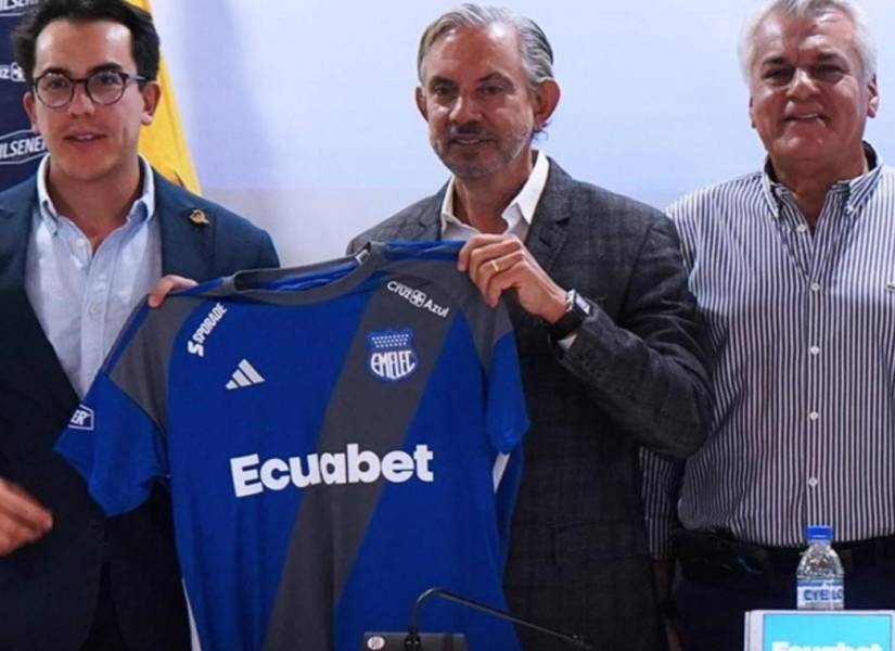 César Avilés tomó la presidencia de Emelec, después de la salida de José Pileggi.