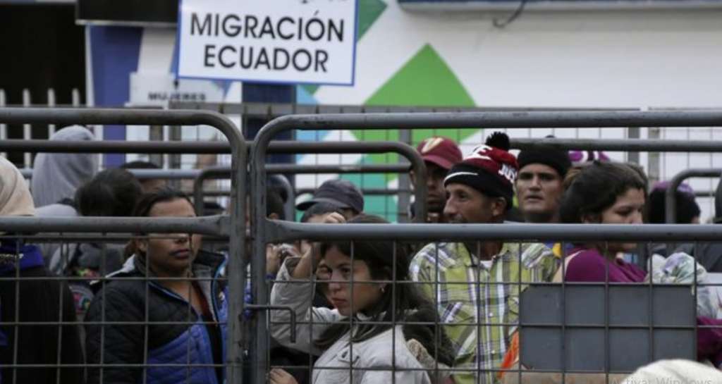 Gobierno impulsa reformas migratorias para deportar a extranjeros delincuentes