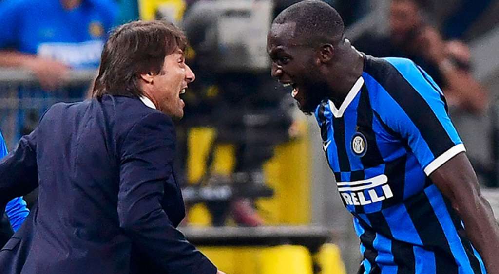 Inter se lleva el Derbi de Italia ante el Milan