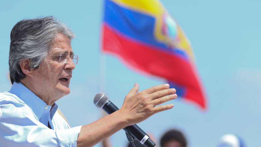 Las promesas económicas de Lasso y la realidad de Ecuador