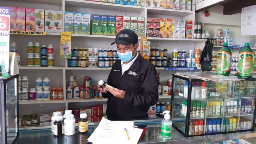 4.400 productos naturales sin registro sanitario o caducados en Ecuador