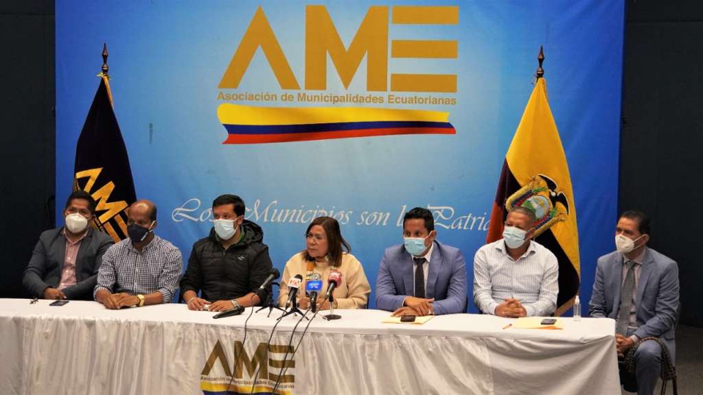 Municipios amenazan al Gobierno con una movilización