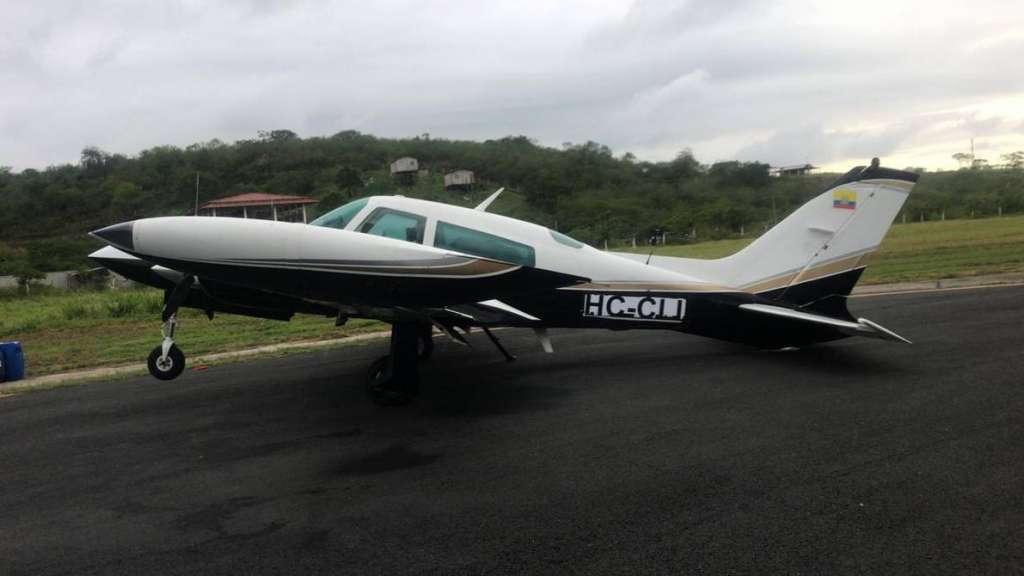 Hallan narcoavioneta en Santa Elena con 400 kilos de cocaína