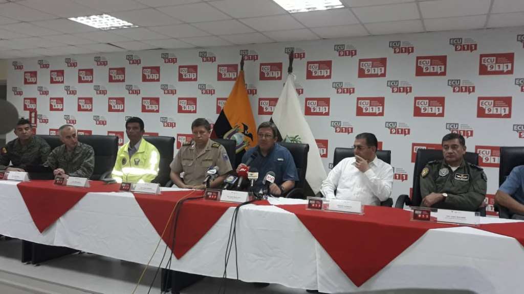 &quot;No se trata de ceder ante ninguna presión&quot;, dice ministro Navas sobre secuestro de periodistas ecuatorianos