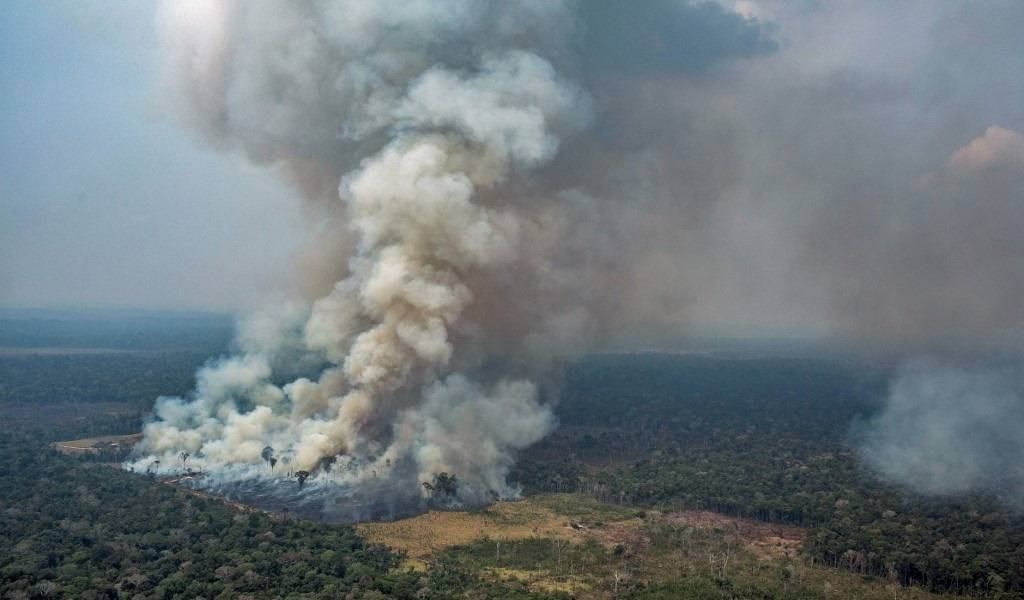 El fuego avanza en la Amazonía de Brasil