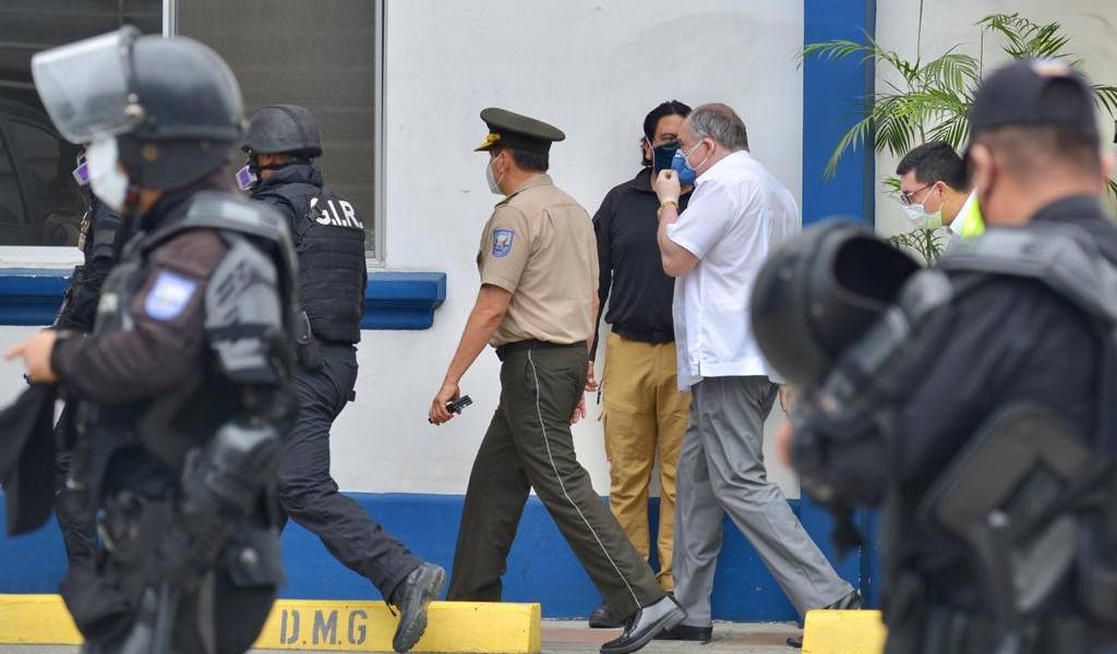 Insumos médicos hallados en domicilio de Bucaram coinciden con los encontrados en Hospital Teodoro Maldonado, asegura fiscal