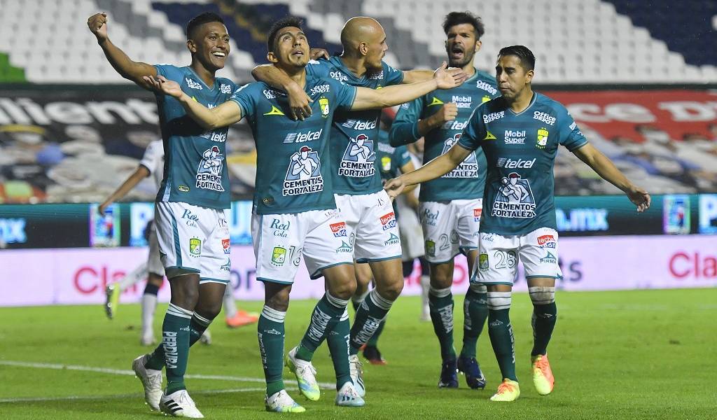 Ángel Mena marca en la victoria de León sobre Puebla