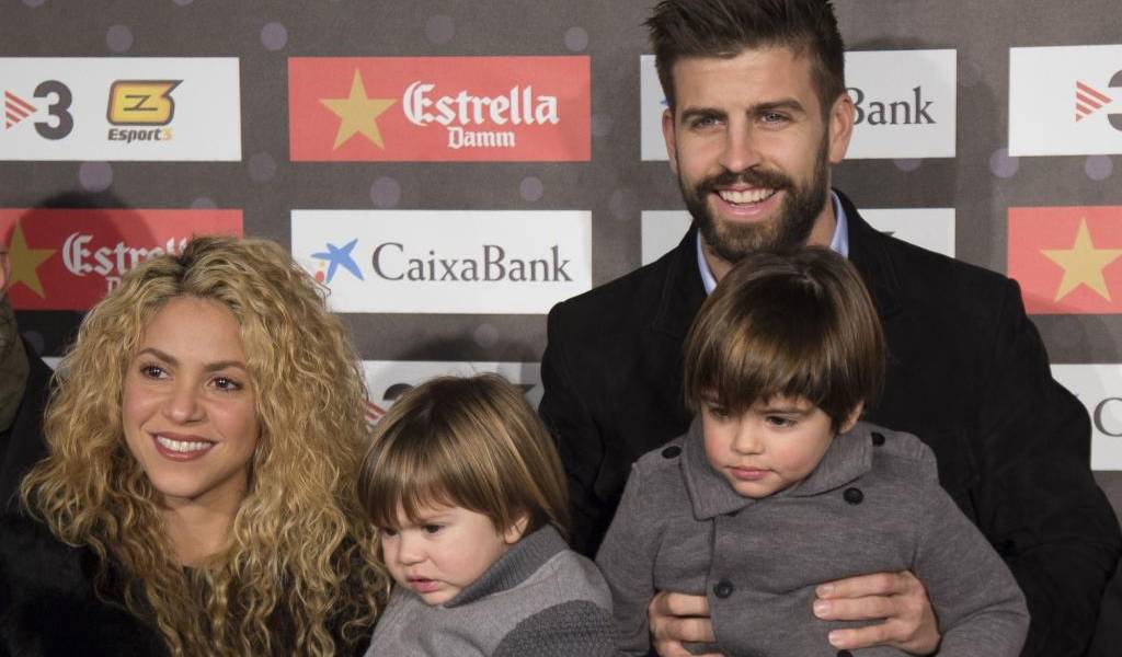 La familia Piqué-Mebarak envía un tierno mensaje a sus fanáticos