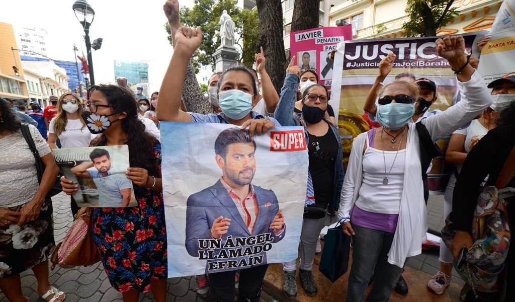 Guayaquil: Plantón exige justicia por asesinatos impunes