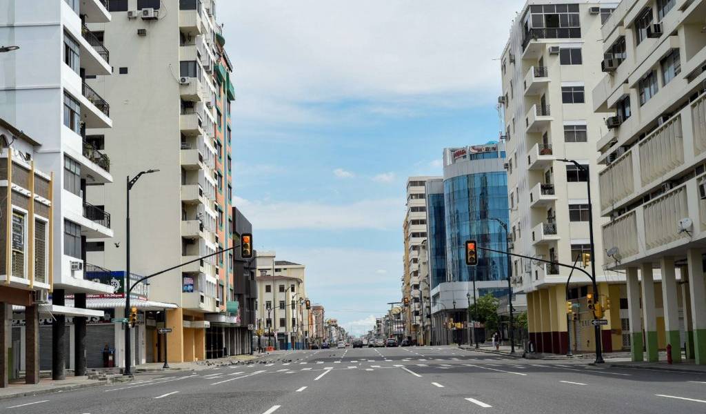 Ecuador cumple el primer día de un confinamiento masivo de fin de semana