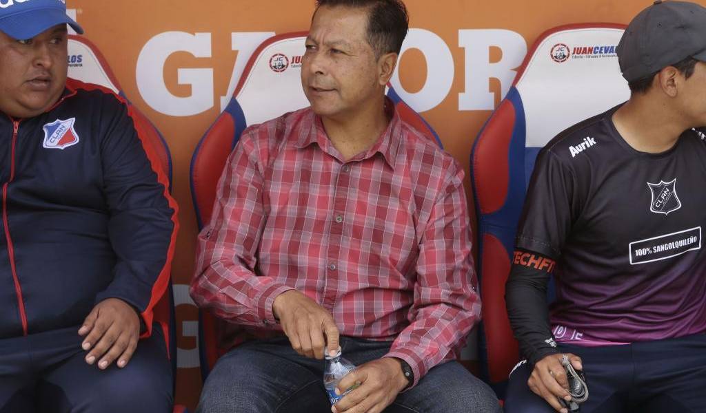 Juan Carlos Garay dejó de ser el entrenador de Clan Juvenil