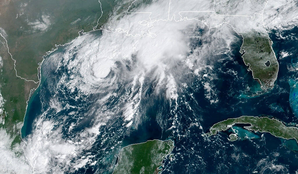 La tormenta tropical Beta avanza hacia Texas y Luisiana