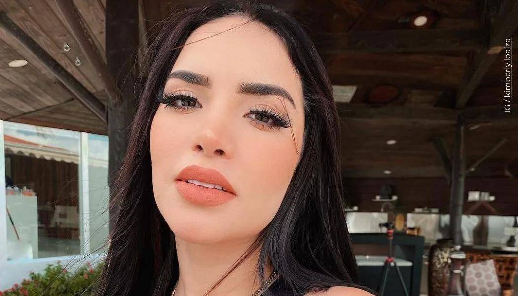 El padre de la influencer mexicana Kimberly Loaiza sufrió un accidente automovilístico