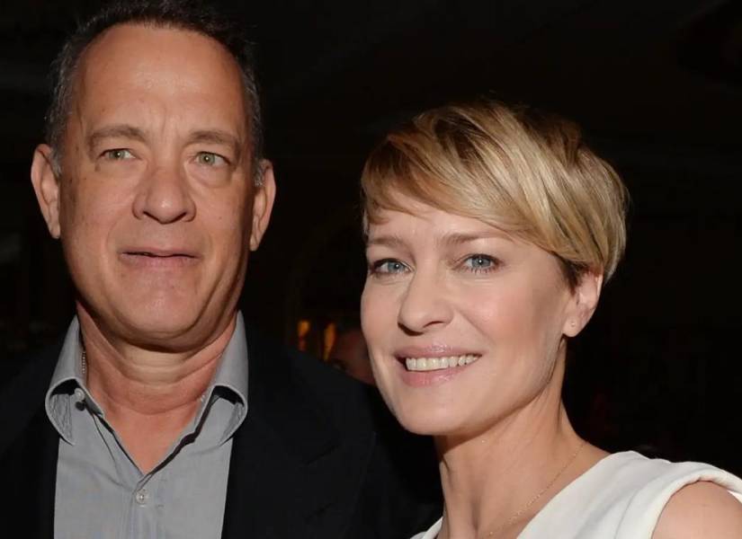 ¿Por qué es tan inquietante la tecnología que rejuvenece a Tom Hanks y Robin Wright en la película Here?