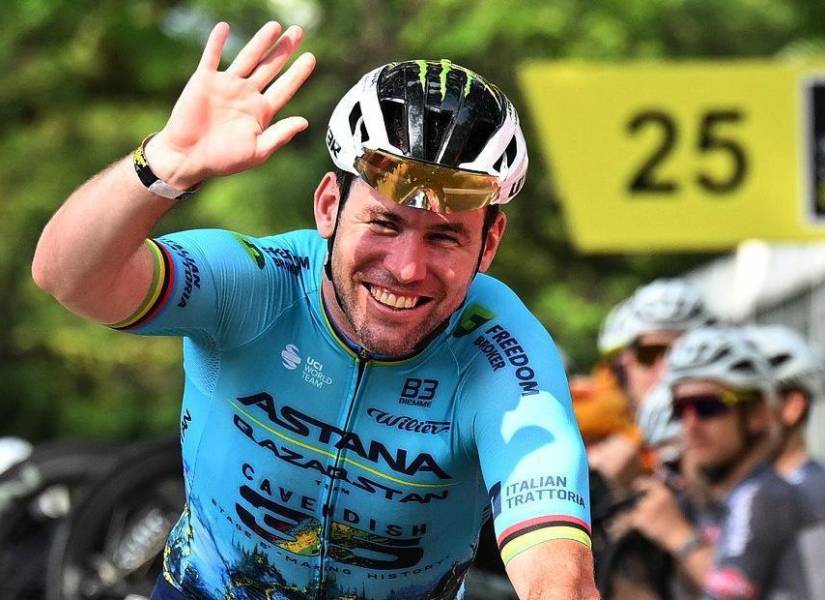 Mark Cavendish en su última victoria en el Critérium de Singapur