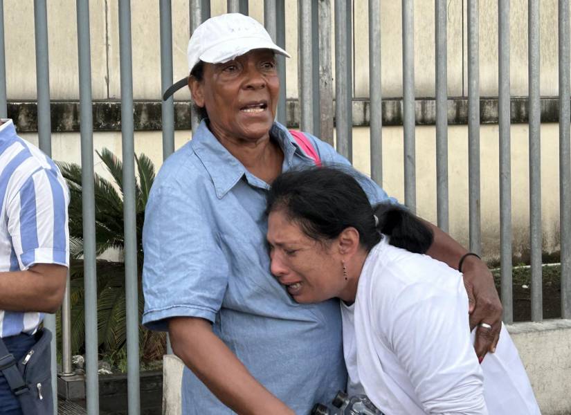 Los familiares de los menores lamentan la confirmación de su fallecimiento.