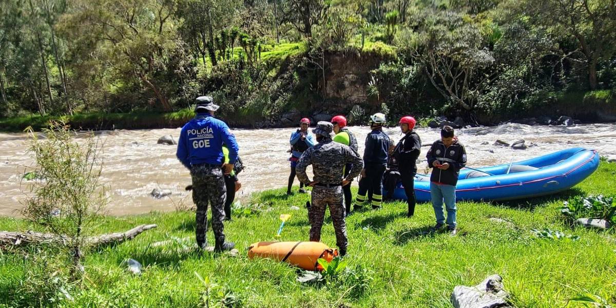 Un hombre que estaba reportado como desaparecido fue hallado sin vida en el río Paute