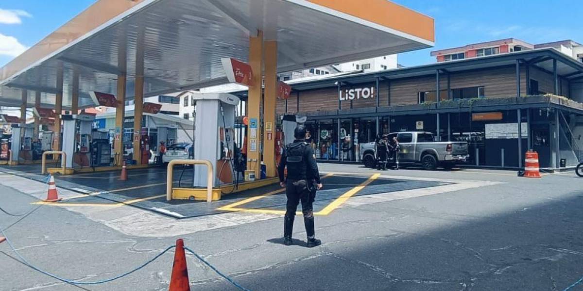 Los delincuentes intentaron robar una maleta con dinero a un conductor en el norte de Quito