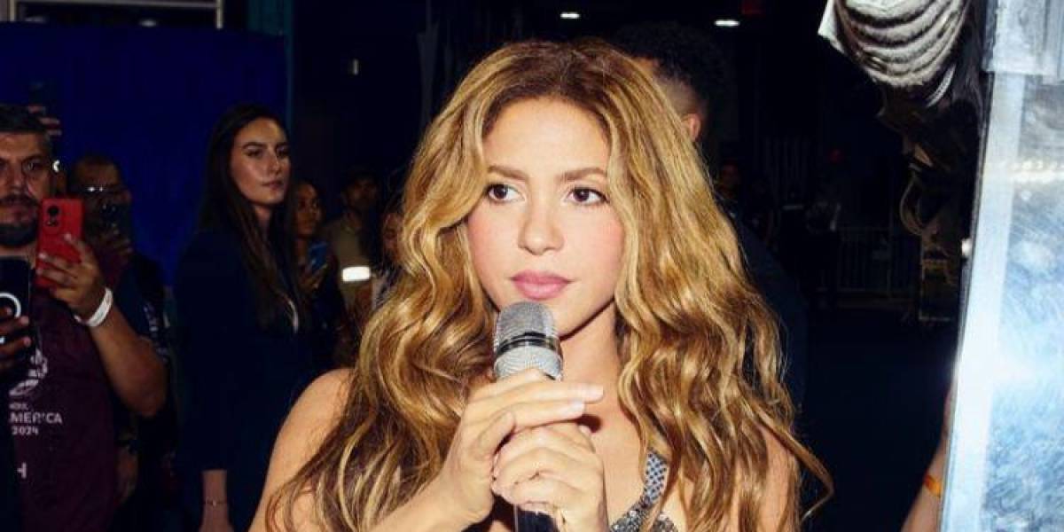 Shakira impone estrictas medidas de limpieza en la mansión que aún comparte con Gerard Piqué