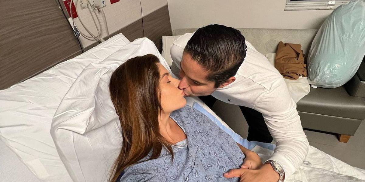Las tiernas fotos del nacimiento del segundo hijo de Constanza Báez