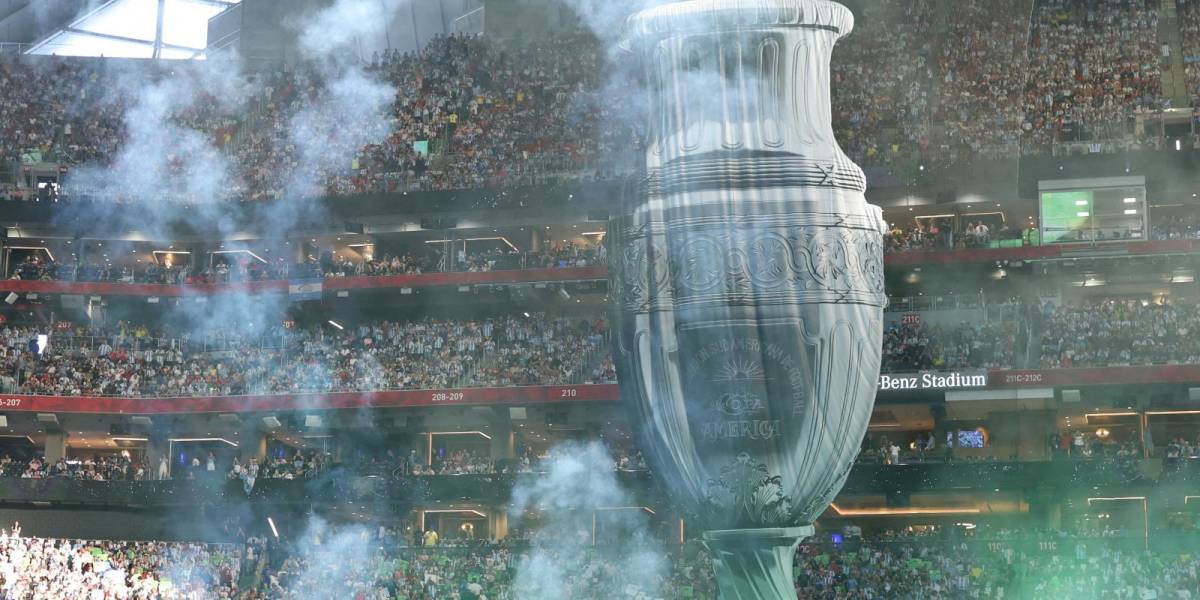 El colombiano Feid encendió la fiesta de la Copa América