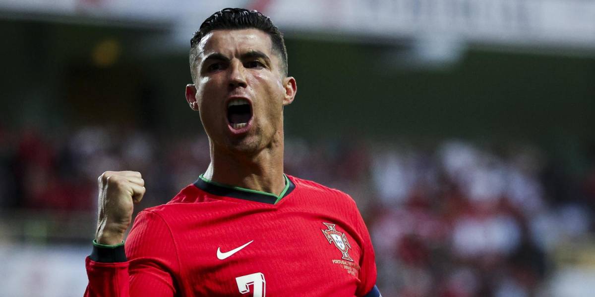 Cristiano Ronaldo marcó un doblete en la victoria de Portugal ante Irlanda, previo a la Eurocopa