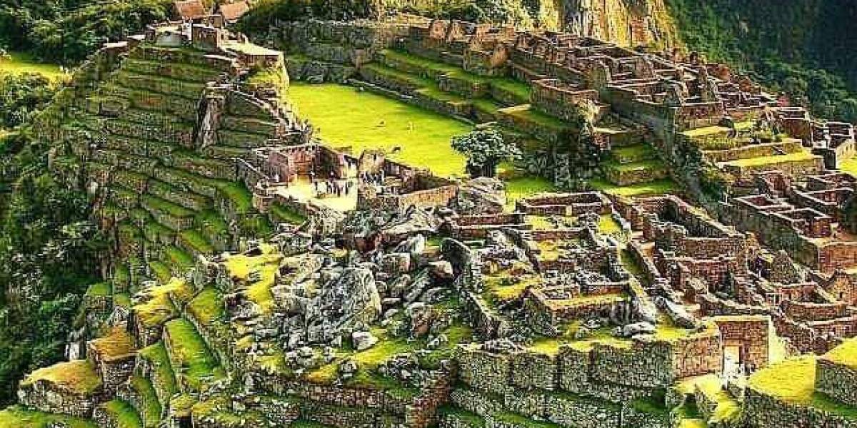 Machu Picchu se hunde 15 centímetros cada año