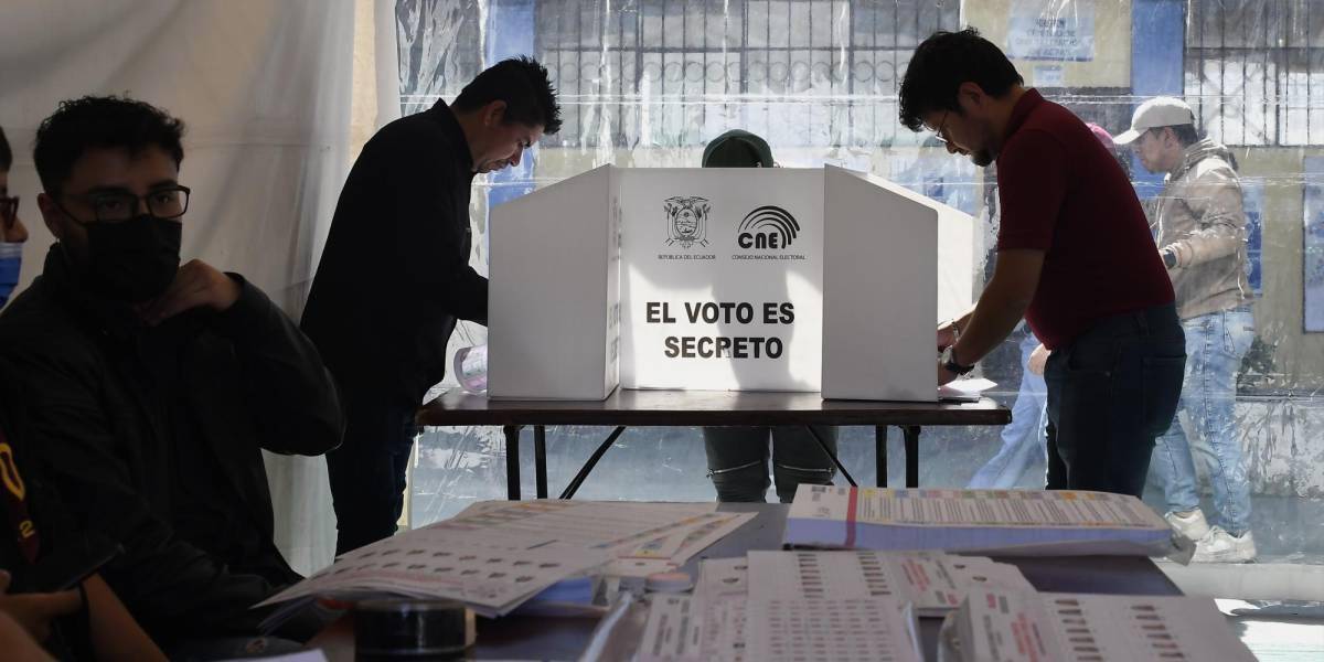 Los pagos a los miembros de las juntas receptoras del voto se realizarán hasta el 30 de agosto