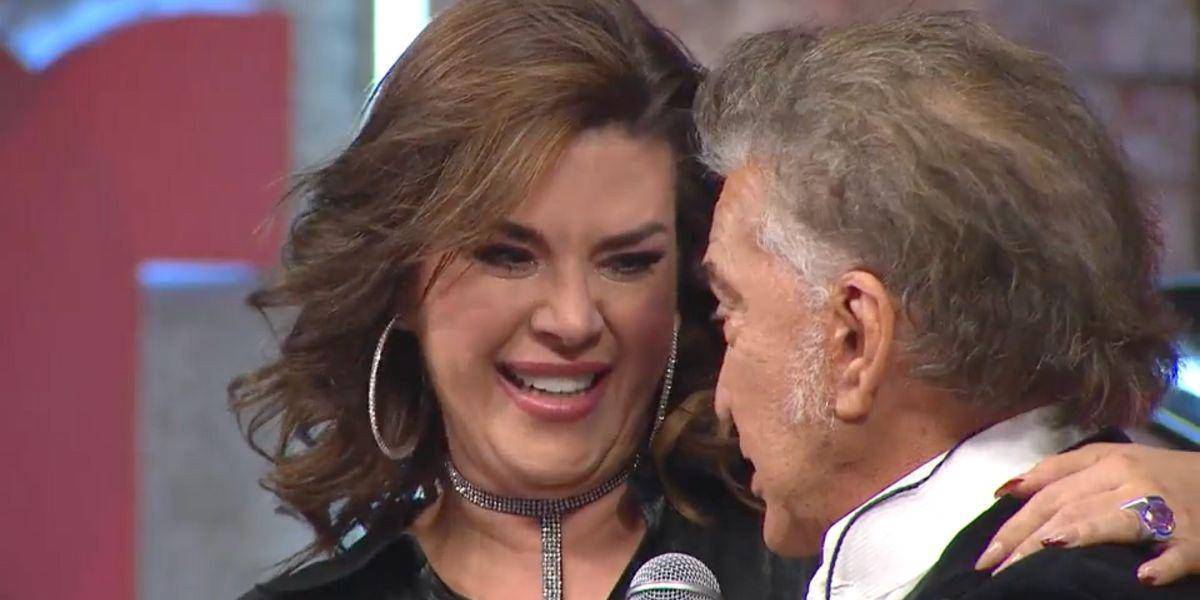 El Puma rogó el perdón de la exMiss Universo, Alicia Machado, y protagonizaron una reconciliación televisada