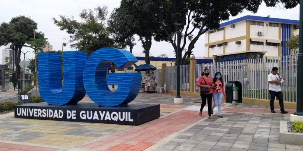Ciencias de Datos e Inteligencia Artificial: la primera carrera universitaria 100% online ofertada en Ecuador