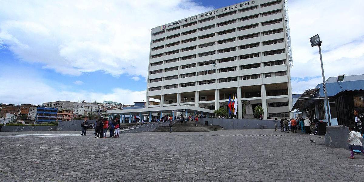 Un funcionario del Hospital Eugenio Espejo presuntamente vendía turnos para el servicio de quimioterapia