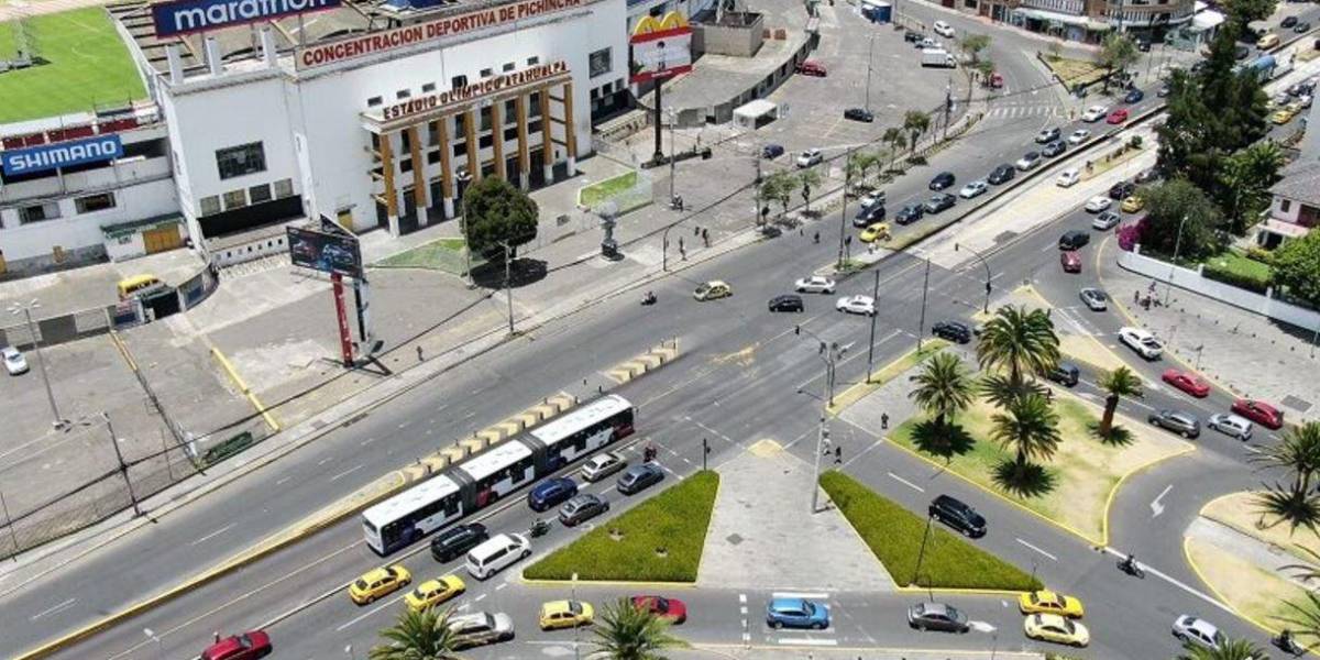 Quito | La parada Naciones Unidas se cerrará por cuatro días por trabajos en el carril de la Ecovía