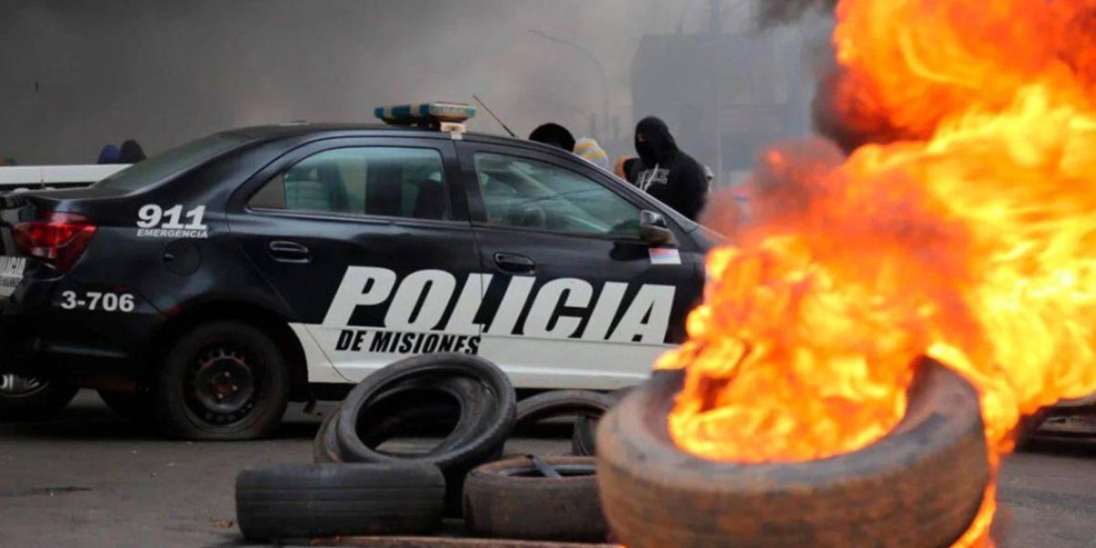Cuatro heridos en protesta por llegada de Javier Milei a la provincia argentina de Córdoba