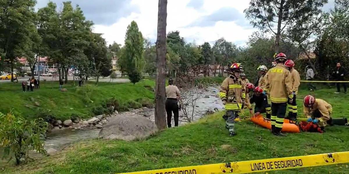 Cuenca: Una mujer se prendió fuego y luego se lanzó al río Tomebamba