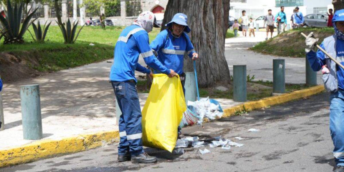 La recolección de basura en Quito será solo hasta las 18:00 de este martes 31 de diciembre