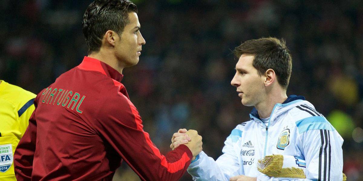 ChatGPT publicó el 11 ideal de la historia de los mundiales, ¿están Messi y Cristiano?