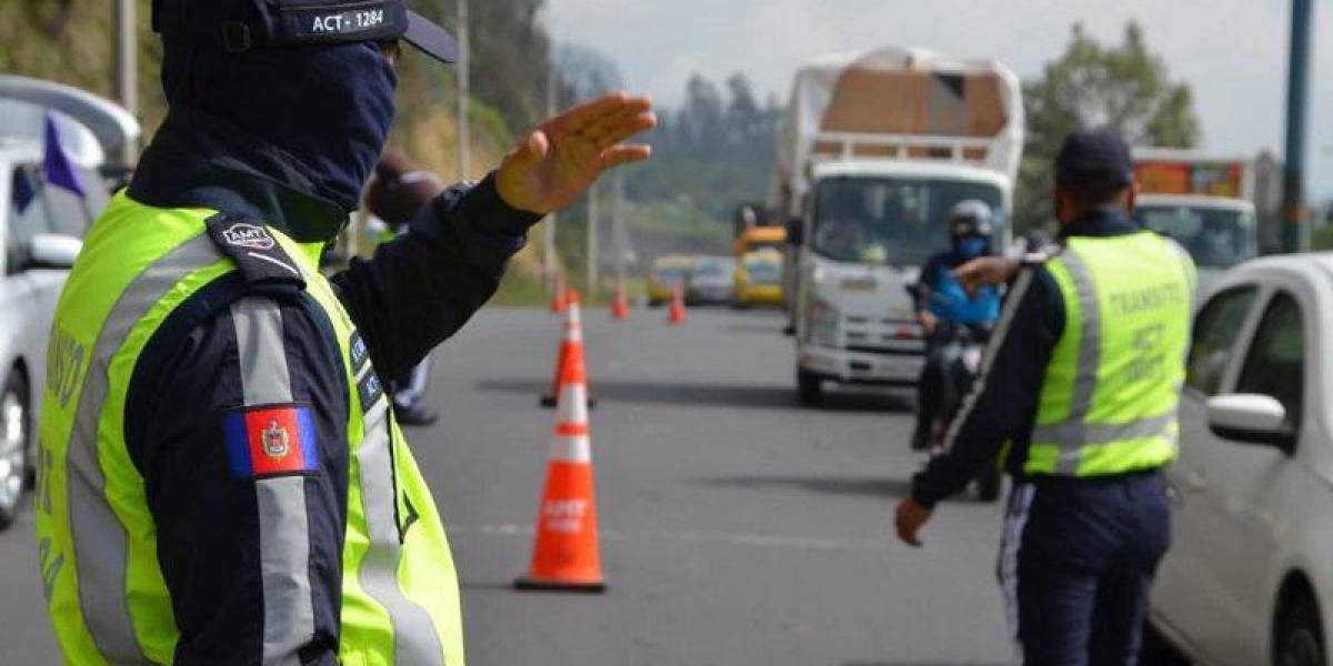 Pico y placa en Quito: estas son las restricciones de movilidad para este martes 8 de octubre