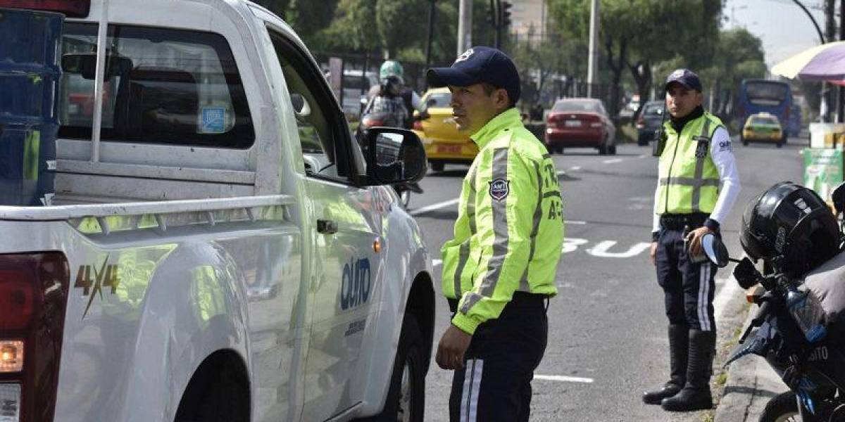 Pico y placa en Quito: estas son las restricciones de movilidad para este martes 24 de diciembre