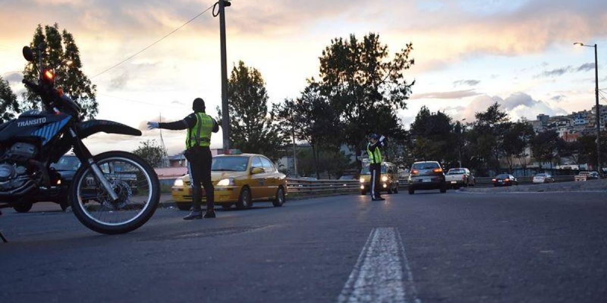 Pico y placa en Quito: estas son las restricciones de movilidad para este martes 15 de octubre