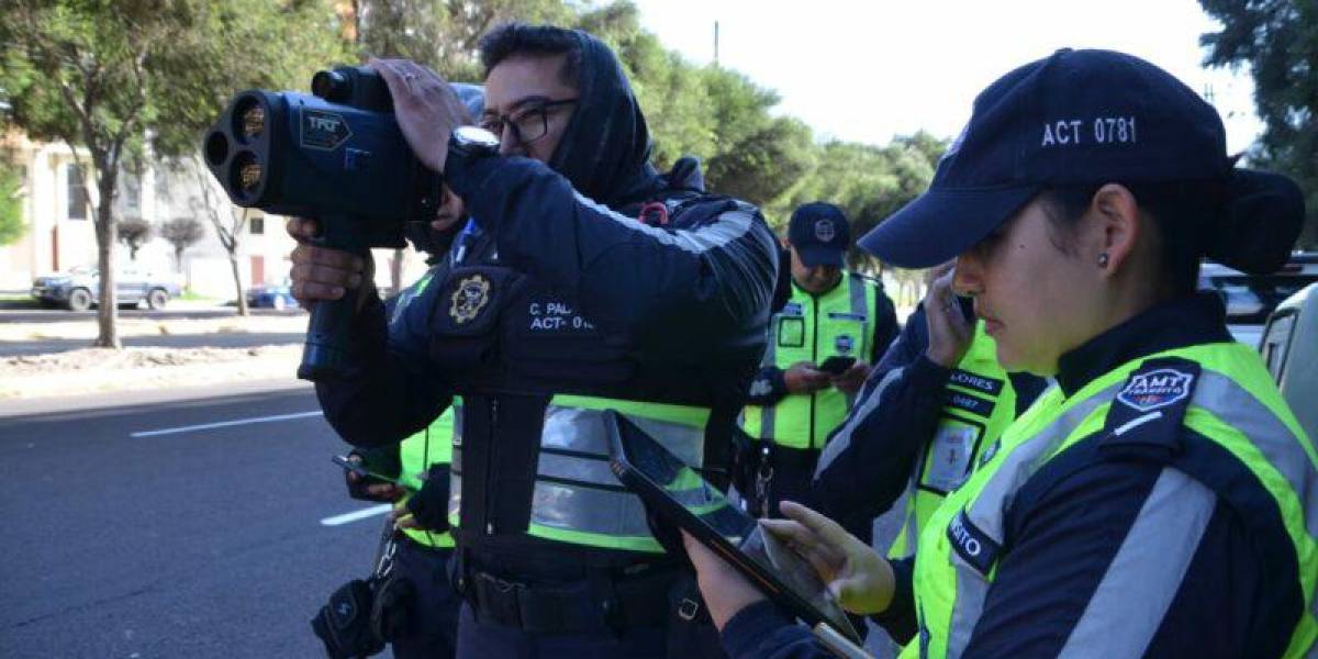 Quito | Los accidentes de tránsito se redujeron un 85 % en agosto por los operativos de control de velocidad, dice la AMT