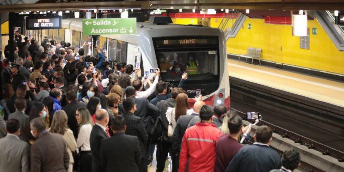 El Metro de Quito realizó 488 097 viajes en el último feriado del 10 de Agosto