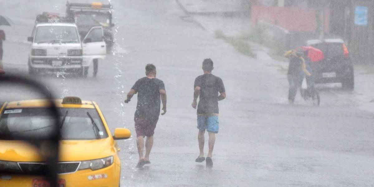 Clima en Ecuador: alta nubosidad y lluvias en la Costa y Sierra durante este 23 de octubre