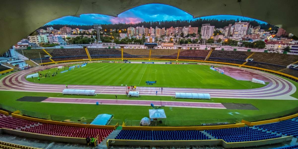 Boletos a USD 1 para la hinchada de Emelec en el partido vs. Universidad Católica, en Quito