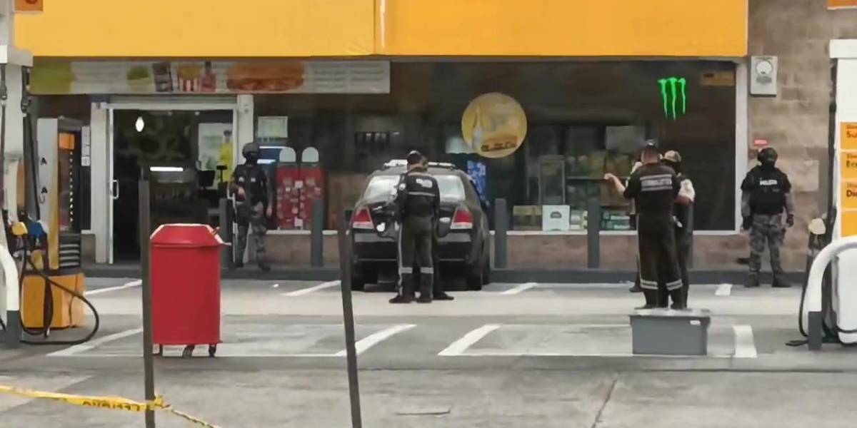 Una persona detenida por una amenaza de bomba en una gasolinera de Guayaquil